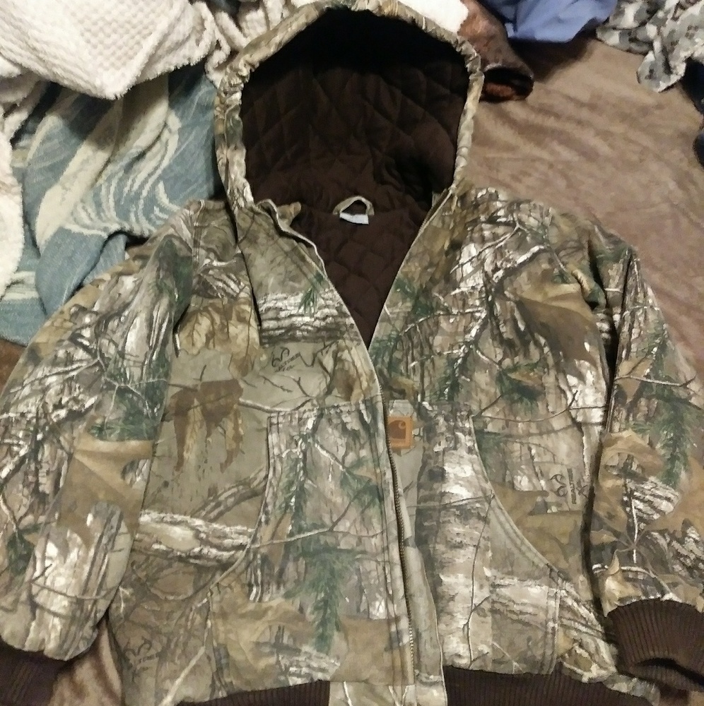 Carhartt boys camo coat